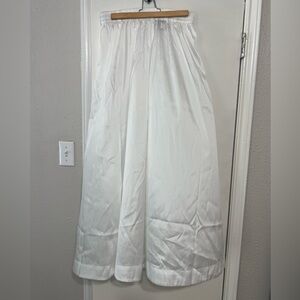 Reclaimed Vintage white maxi skirt with slit size US 6